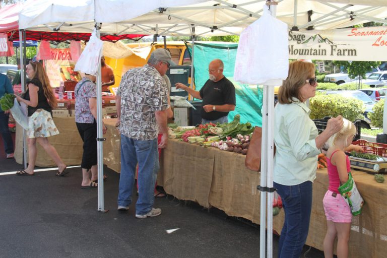 farmers market.jpg