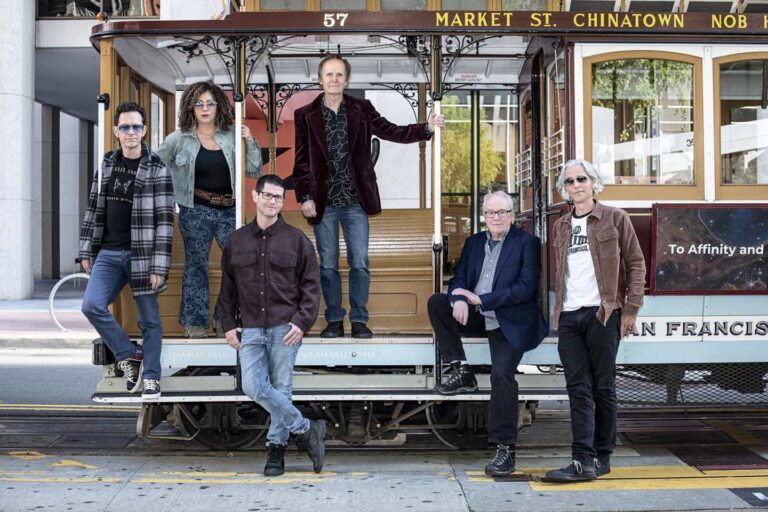 Wreckless Strangers Play Woollystar Festival with special guest Kev Choice
